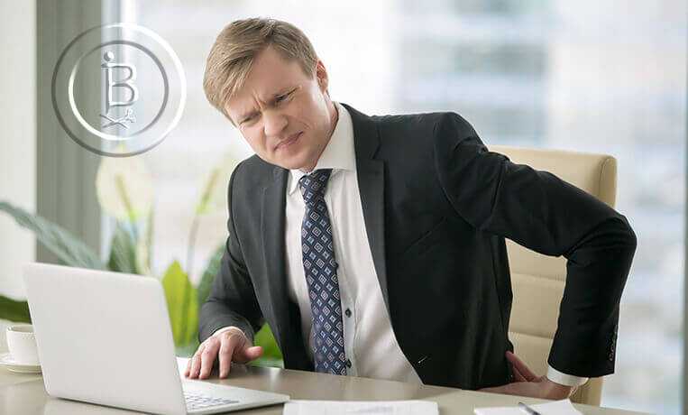 В каком возрасте развивается геморрой?