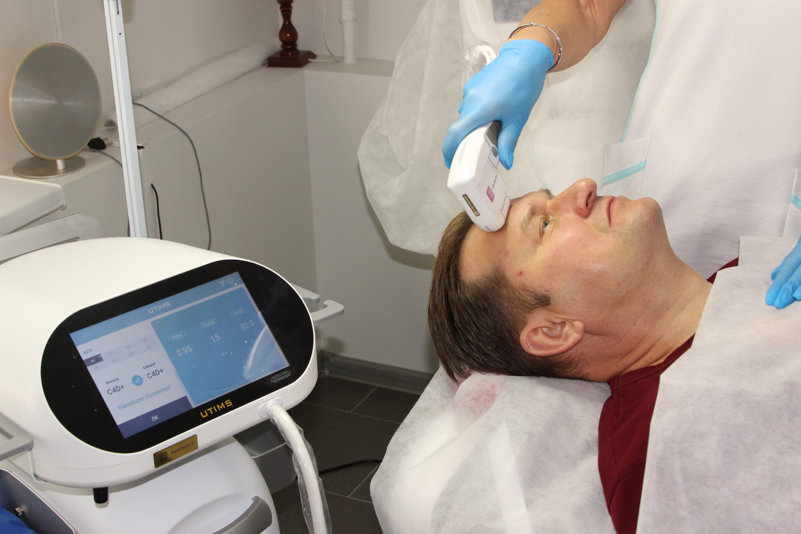 Показания к SMAS-лифтингу лба