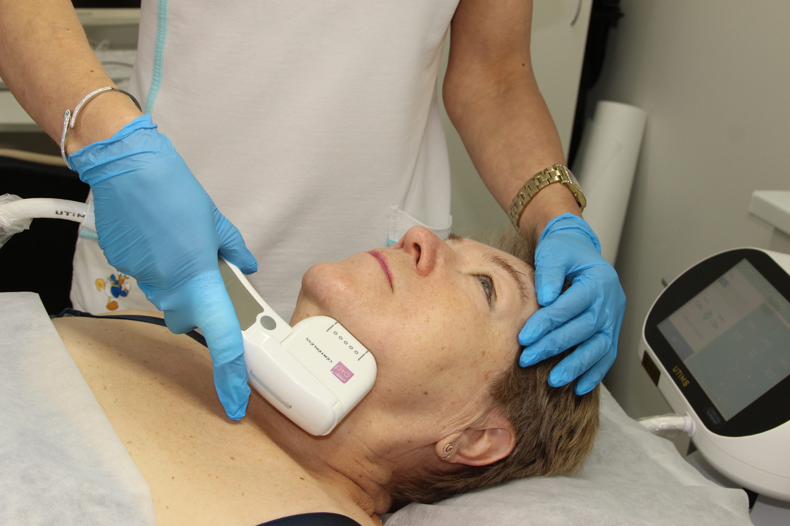 Подготовка к SMAS-лифтингу подбородка